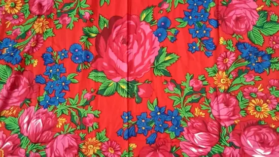 140*140 cm Maxi Woge Unique Lumineux Silencieux Robe Foulards Femmes Imprimer Polyester Tissu Carré Usine Floral Châle